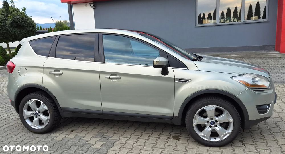 Ford Kuga 2.0 TDCi Titanium - 16