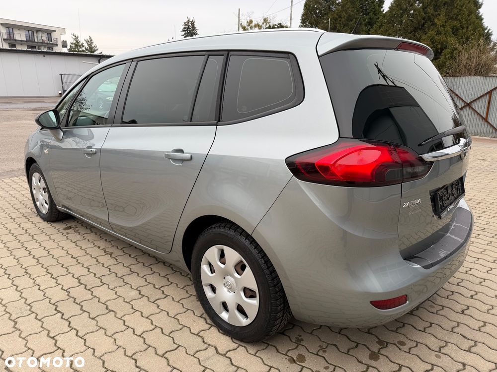 Opel Zafira - 4