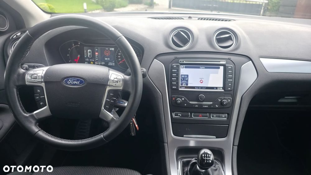 Ford Mondeo 2.0 TDCi Titanium X - 16