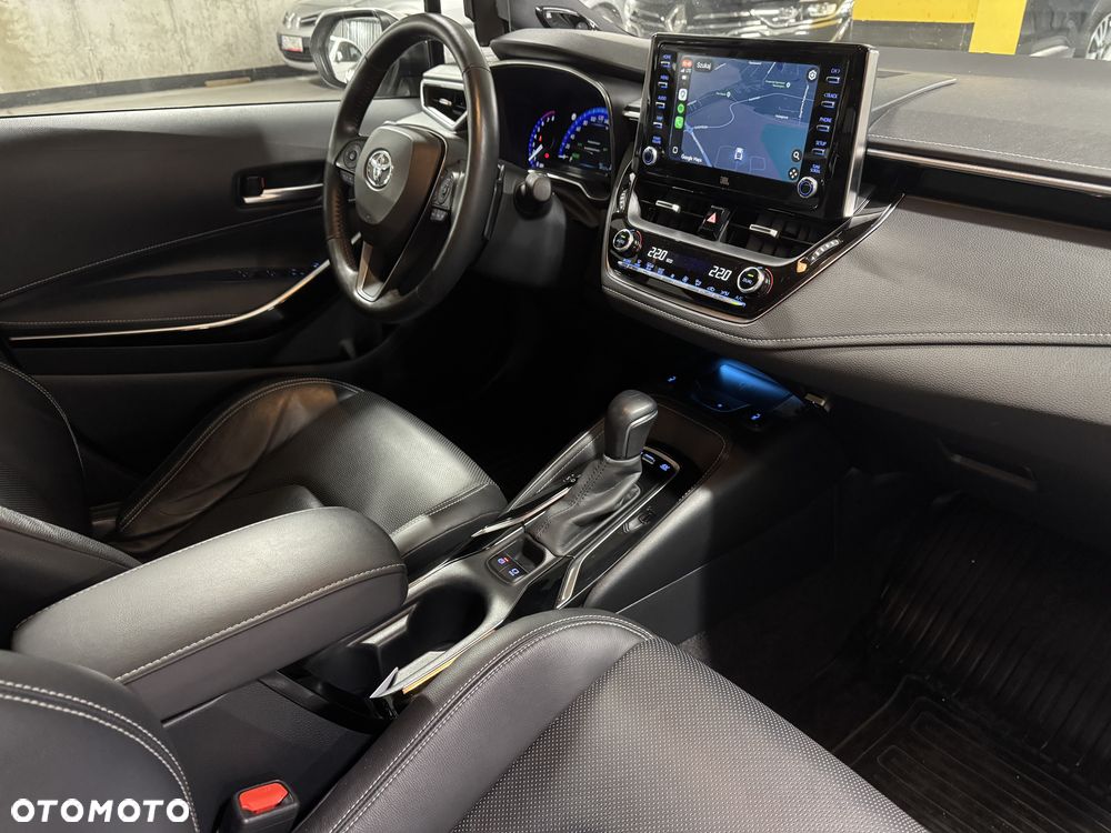 Toyota Corolla - 5