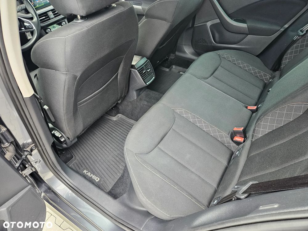 Skoda Kamiq 1.0 TSI Ambition DSG - 13