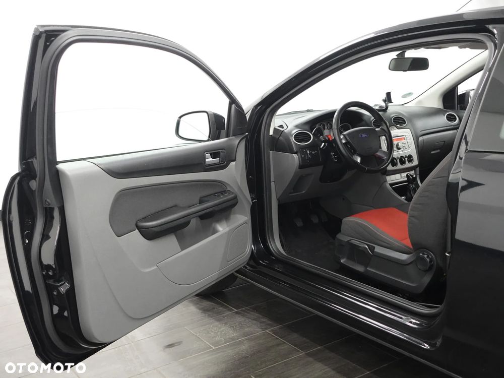 Ford Focus - 18