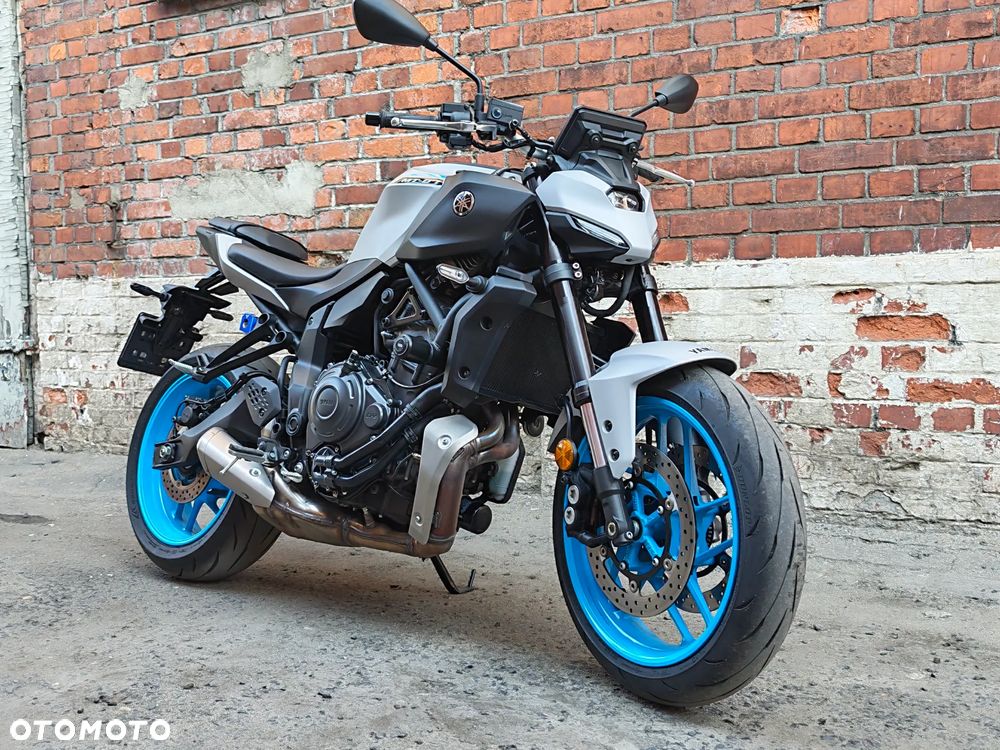 Yamaha MT - 2