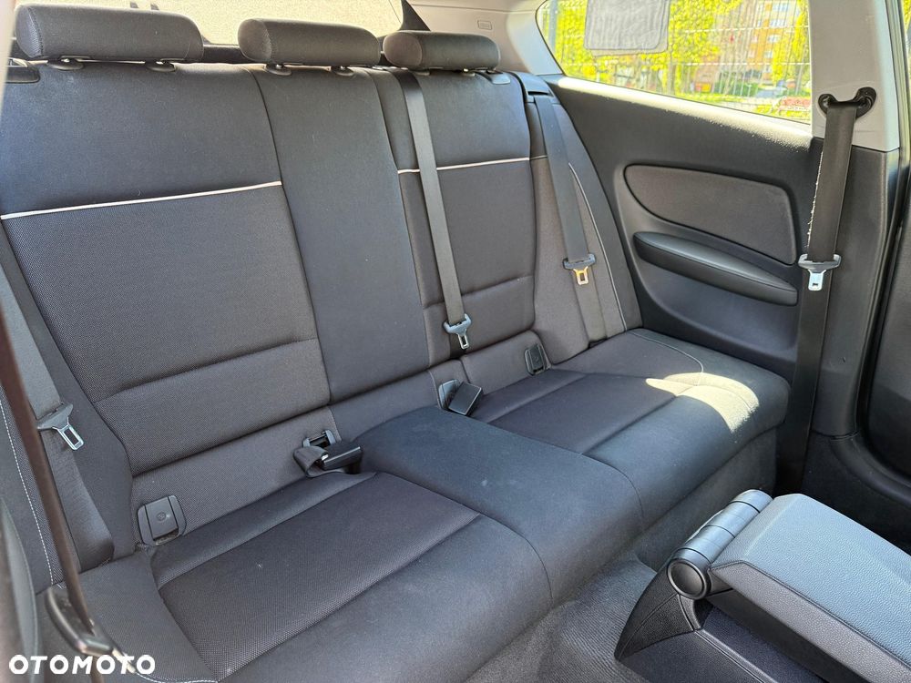 BMW Seria 1 118d DPF Edition Lifestyle - 9