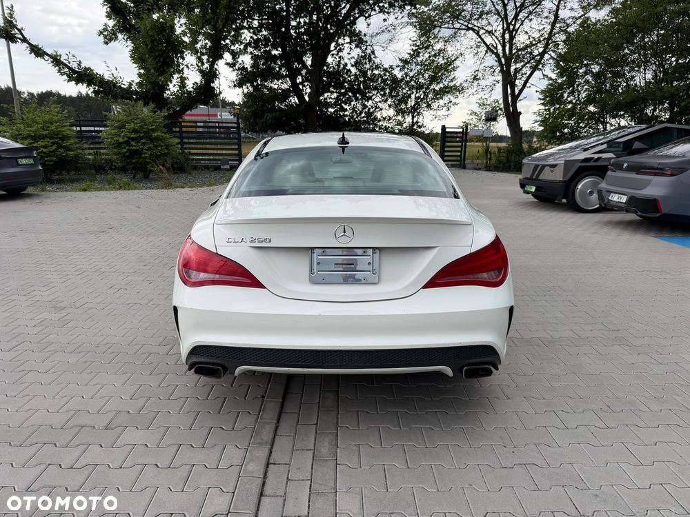 Mercedes-Benz CLA 250 7G-DCT AMG Line - 8