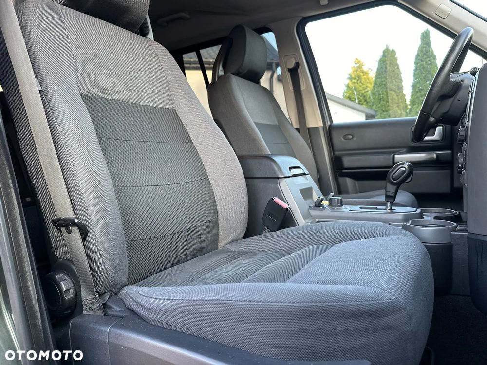 Land Rover Discovery IV 2.7D V6 S - 17