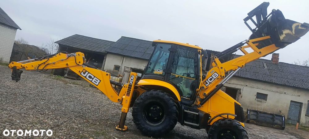 JCB 3CX - 7
