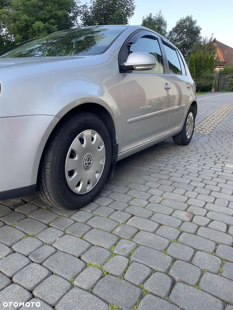 Volkswagen Golf - 4