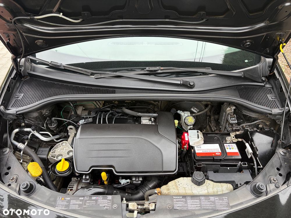 Renault Clio - 32