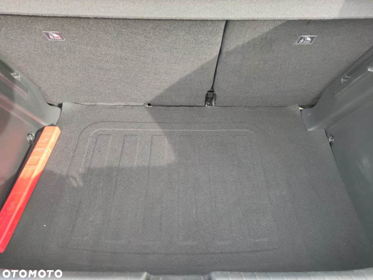 Hyundai i20 1.2 Pure - 21