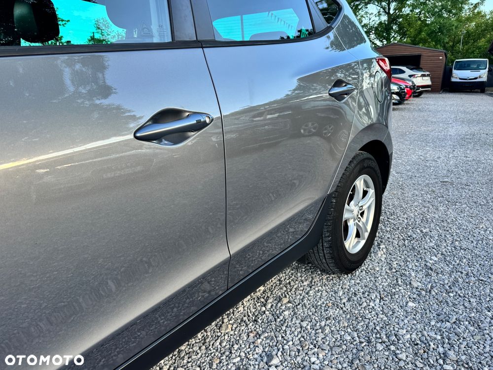 Hyundai ix35 2.0 CRDi 4WD Automatik Trend - 6