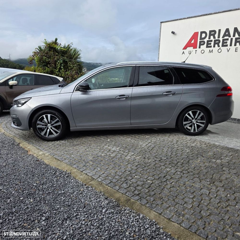 Peugeot 308 SW 1.2 PureTech Allure Pack EAT8 - 11