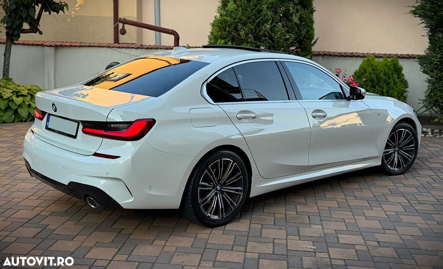 BMW Seria 3 320d xDrive AT M Sport - 6