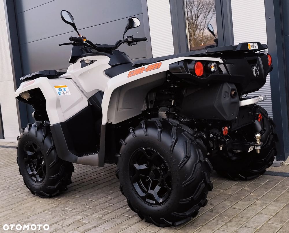 Can-Am Outlander