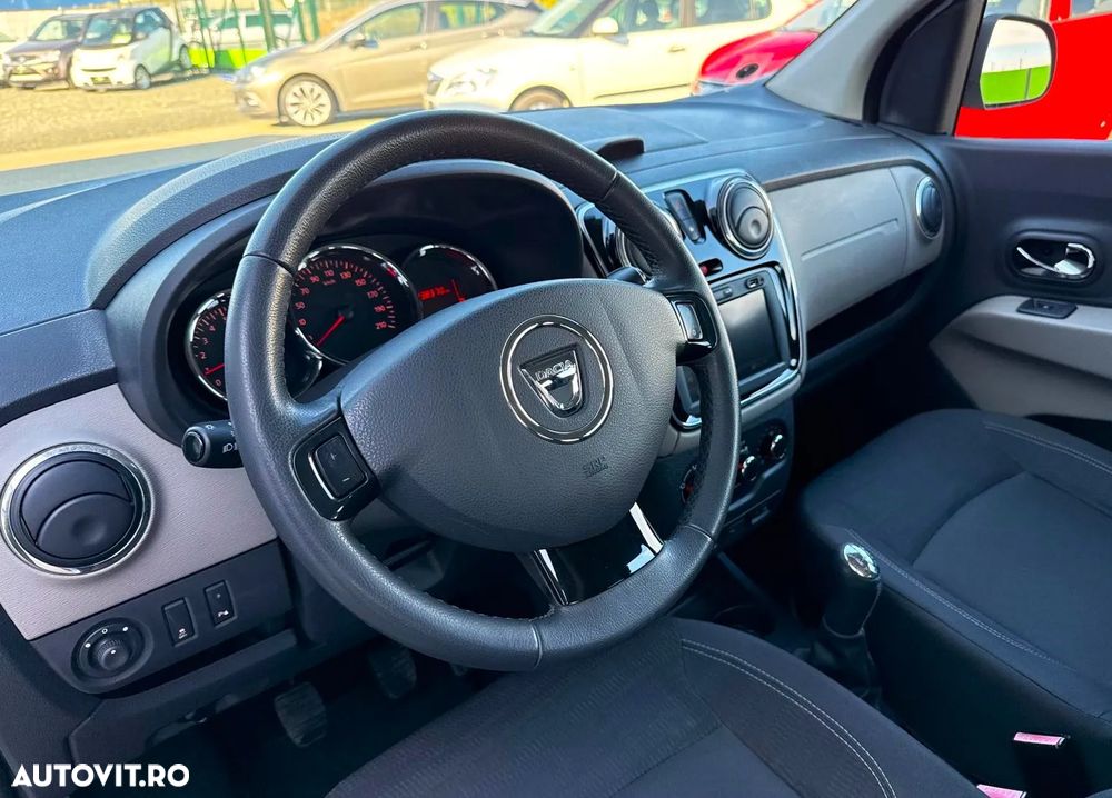 Dacia Lodgy 1.5 dCi 90 CP Laureate - 19