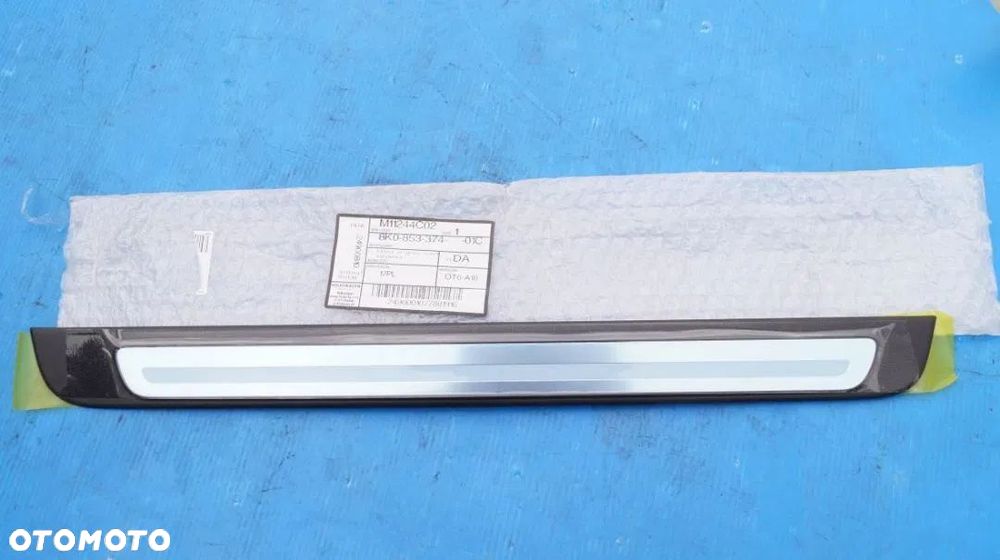 Listwa progowa prawy przód 8K0853374 Audi A4 B8 nowa oryginał Gliwice - 1
