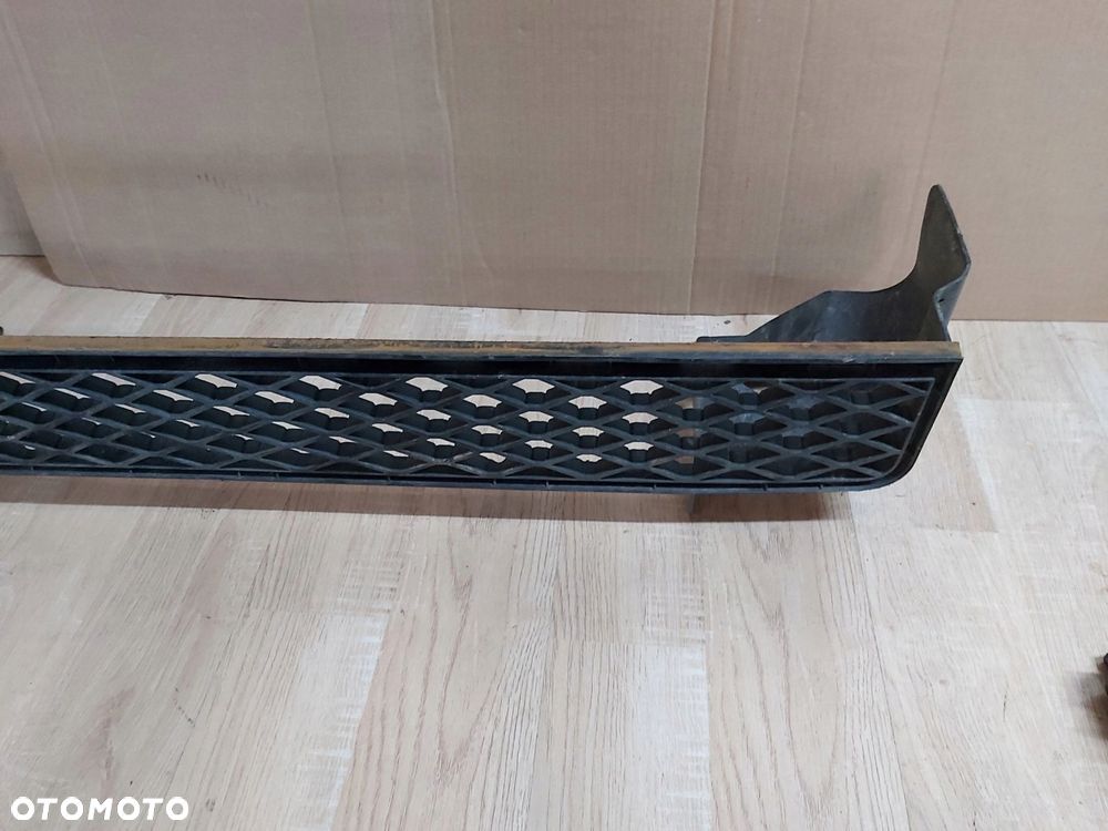 Toyota FJ Cruiser 4,0 grill kratka atrapa zderzaka - 3