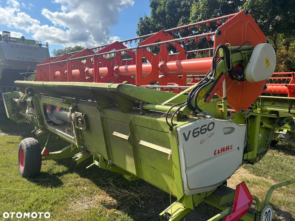 Claas Tucano 450 - 15
