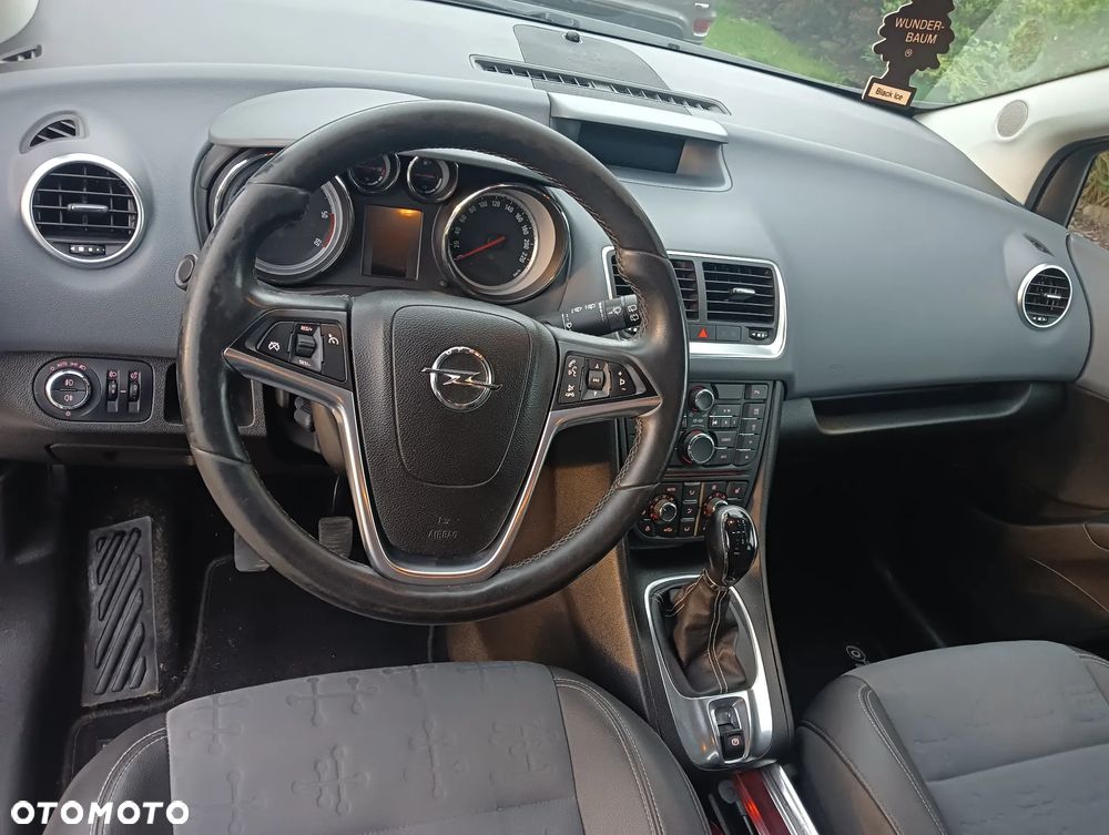 Opel Meriva 1.7 CDTI Cosmo - 10