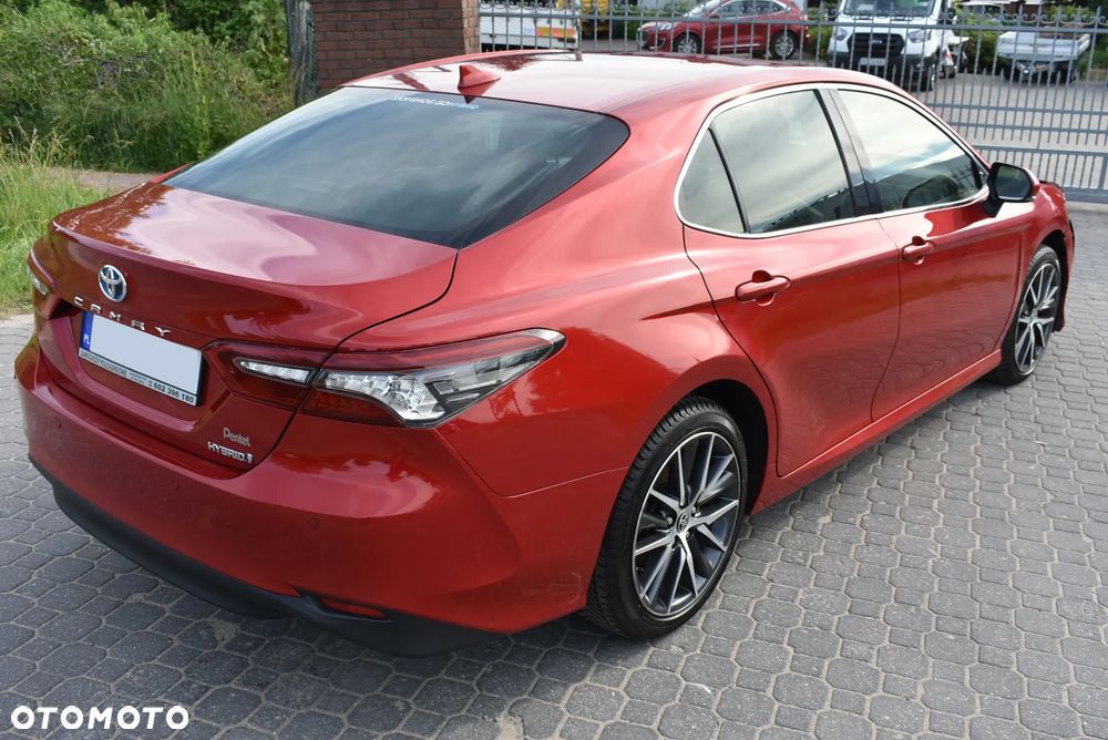 Toyota Camry 2.5 Hybrid Executive CVT - 1