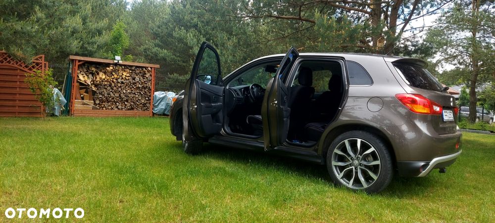 Mitsubishi ASX 1.6 2WD Diamant Edition - 11