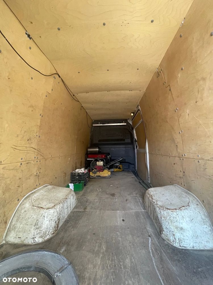 Mercedes-Benz Sprinter 907.223 - 8