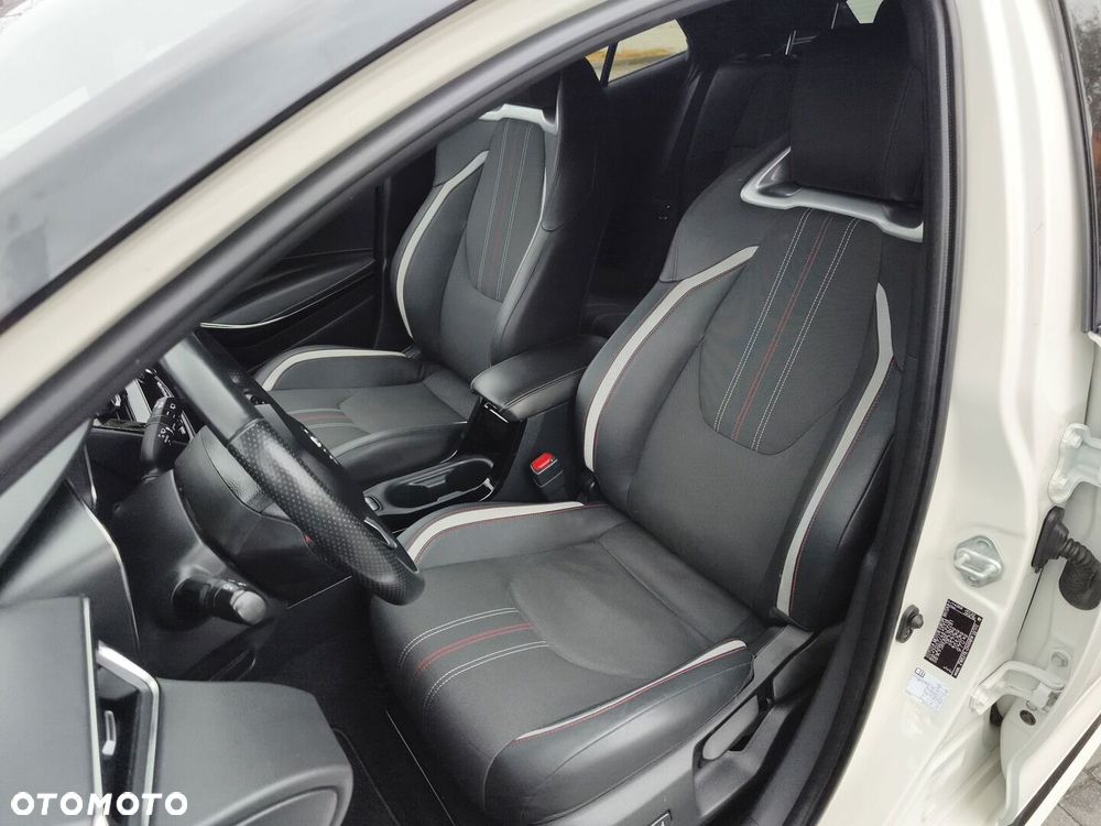 Toyota Corolla 1.8 Hybrid GR Sport - 18