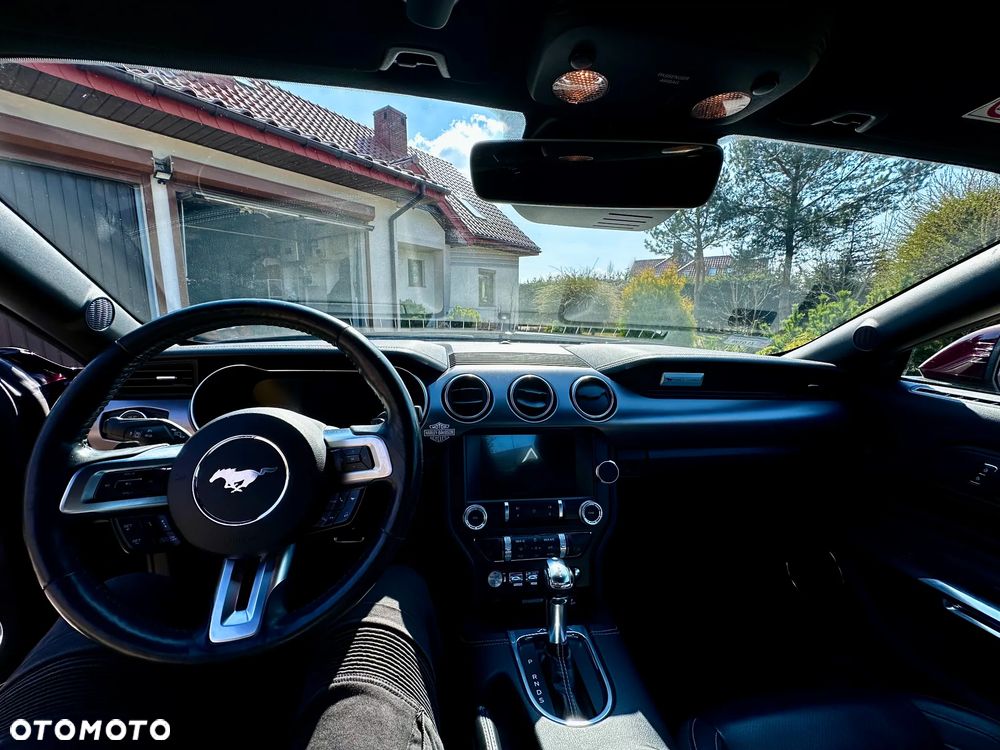 Ford Mustang - 14