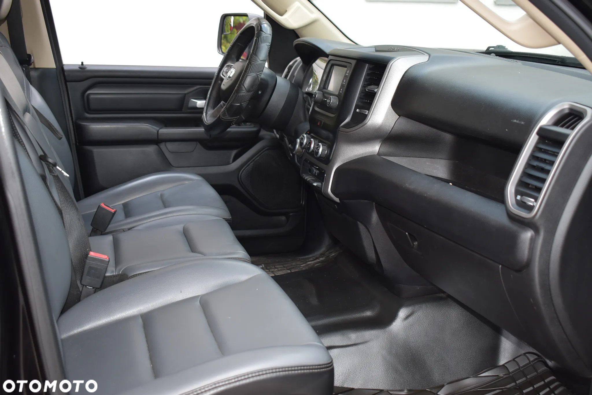 Dodge RAM - 19