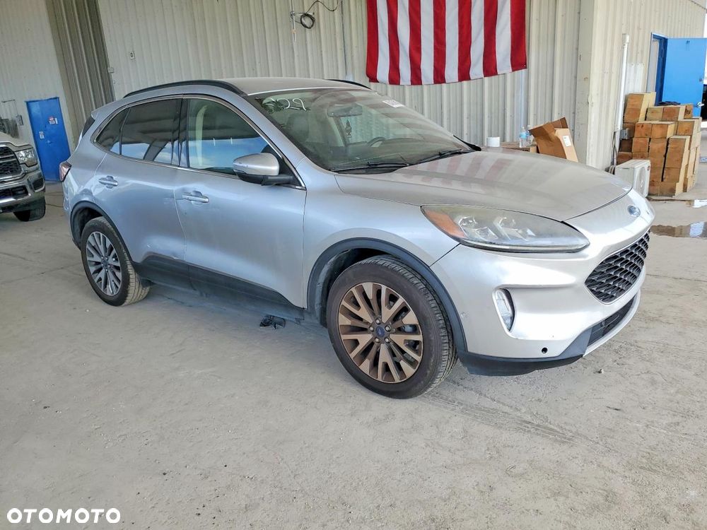 Ford Escape 2.0 EcoBoost AWD Titanium - 1
