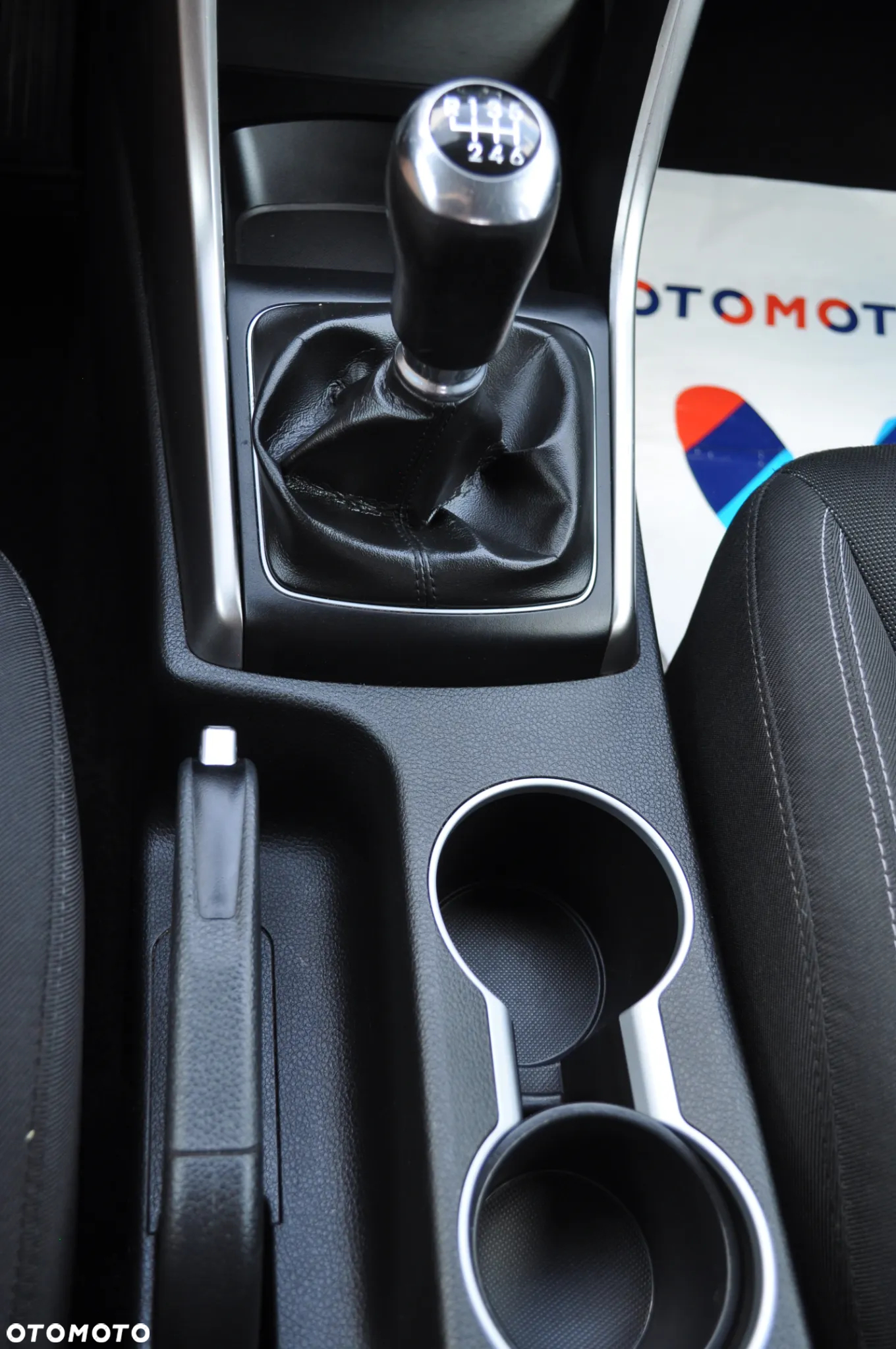Hyundai i30 1.4 Fifa World Cup Edition - 28