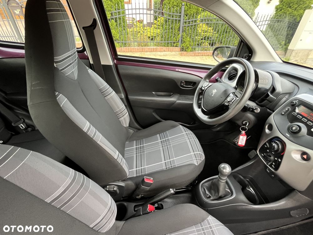 Peugeot 108 - 11