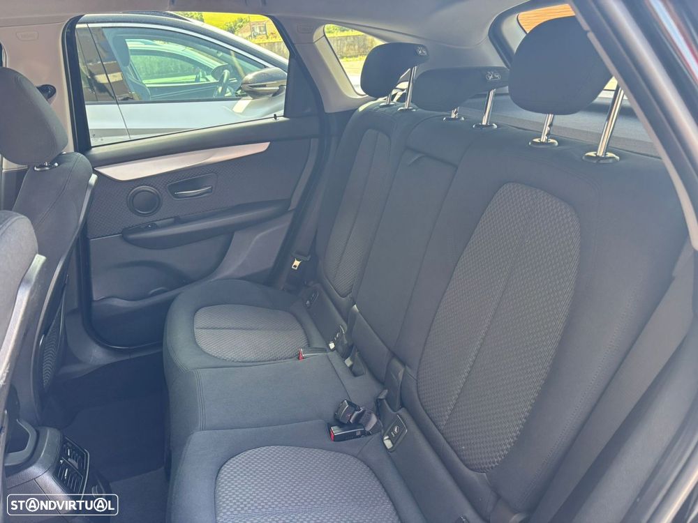 BMW 216 Active Tourer d Line Sport - 49