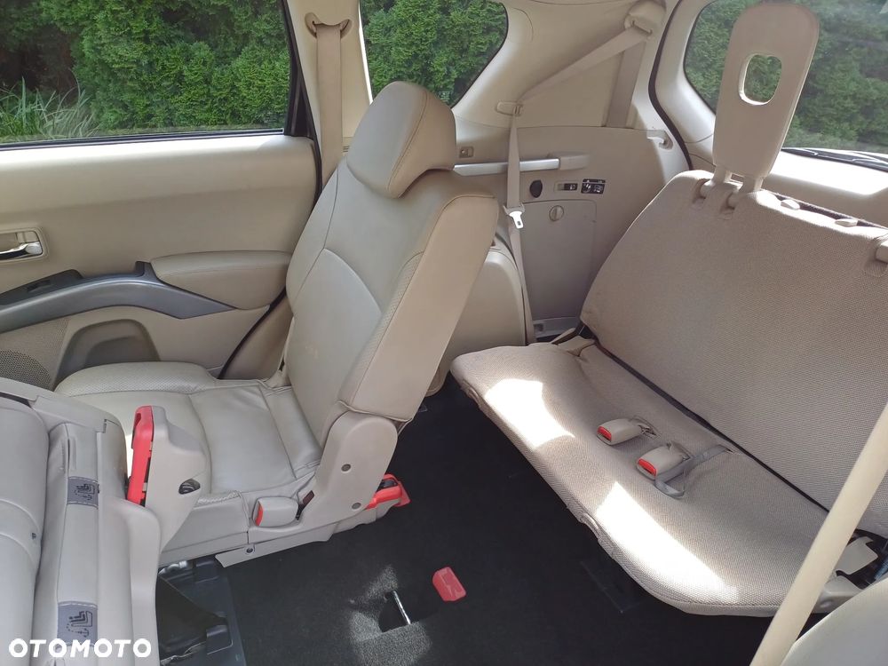 Mitsubishi Outlander 2.0 DID Intense + - 10