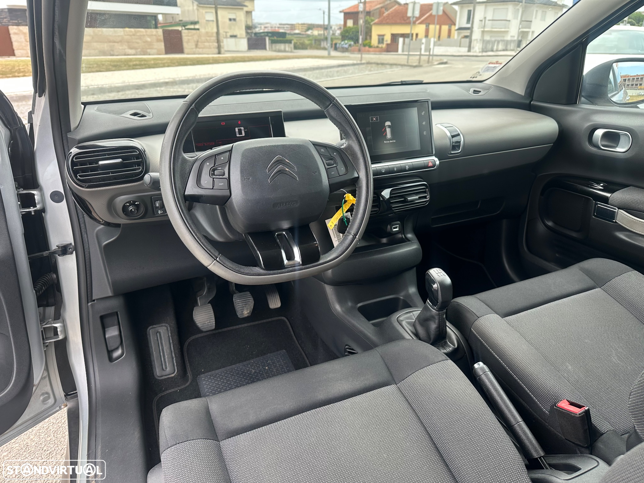 Citroën C4 Cactus 1.2 PureTech Shine - 8