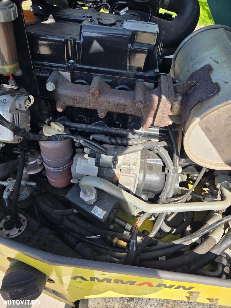 Ammann ARX12,  Latime tambur 0,8m, 1,5 TONE, 2017, 549h, sistem stropire, motor Yanmar 32CP, viteza 8km/h, raza intoarcere 2m, lungime 2m, posibilitate leasing, STARE FOARTE BUNA-PROMOTIE 11900 EUR+Tva - 23