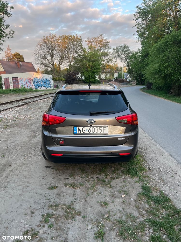 Kia Ceed 1.6 CRDi XL - 6