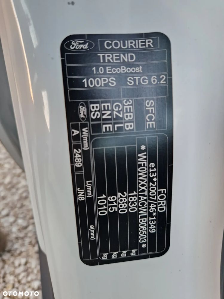 Ford TRANSIT COURIER - 16