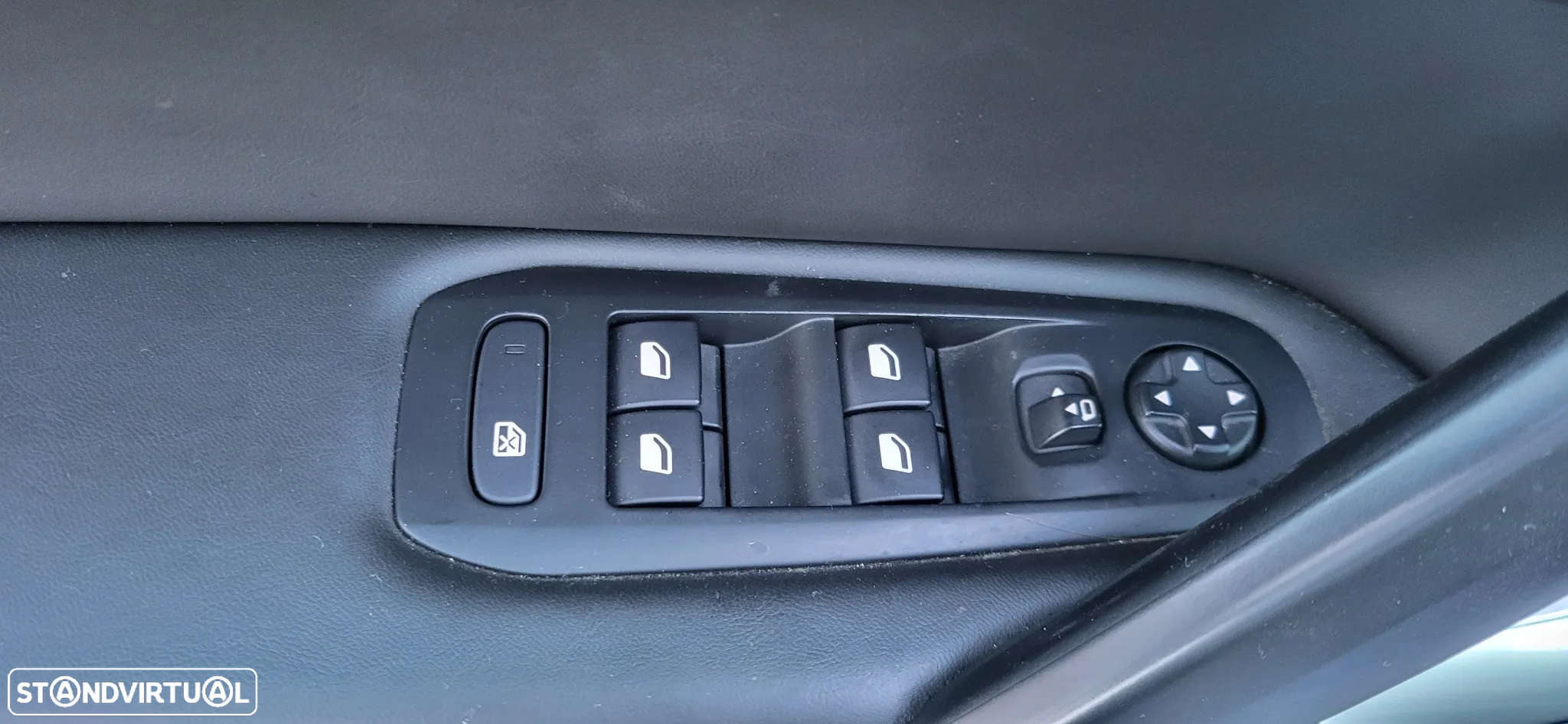 Peugeot 308 130 e-THP Stop & Start Allure - 22