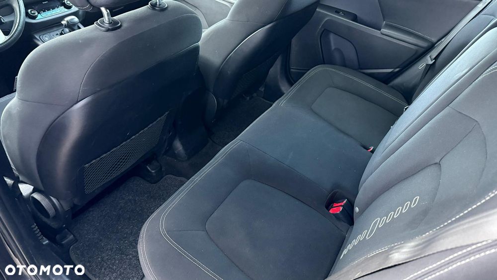 Kia Sportage - 12