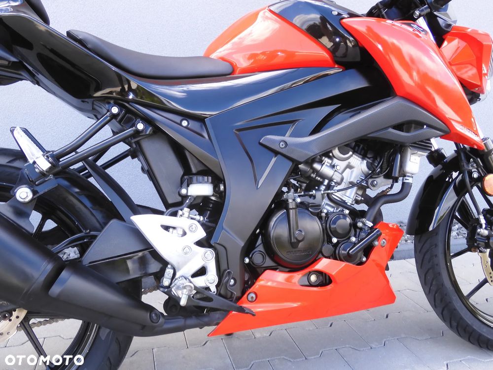 Suzuki GSX - 10