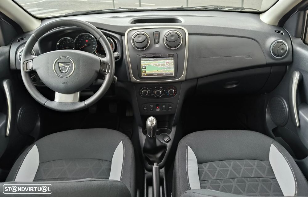 Dacia Sandero 0.9 TCe Stepway - 22