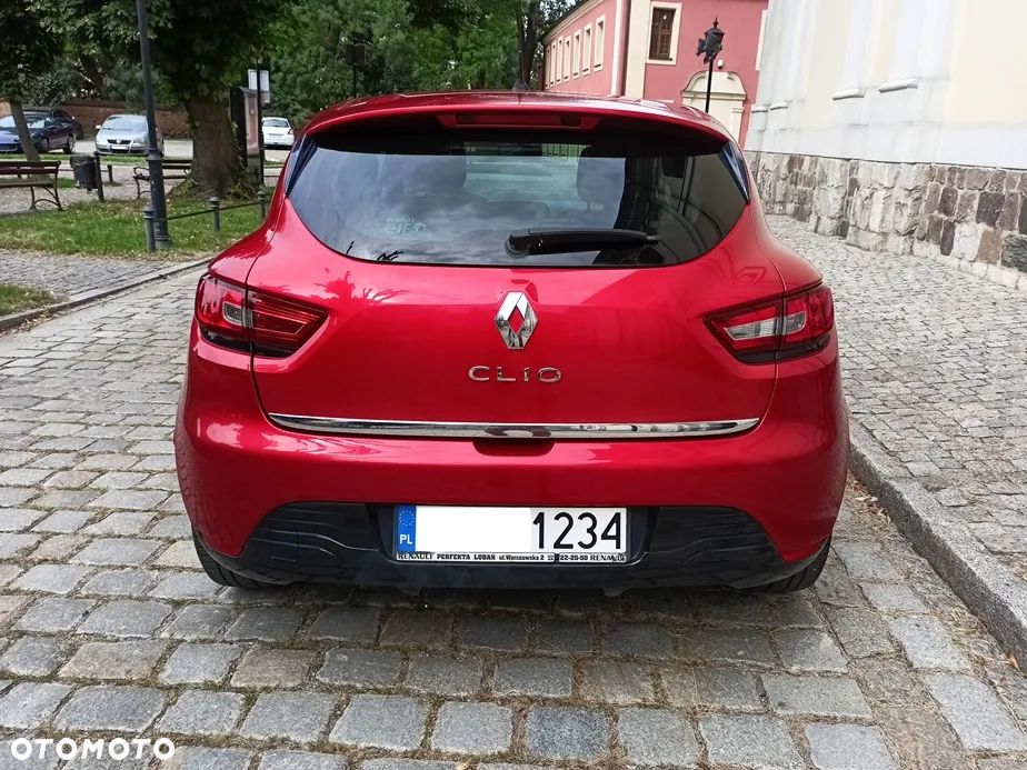 Renault Clio 1.2 16V Limited - 33