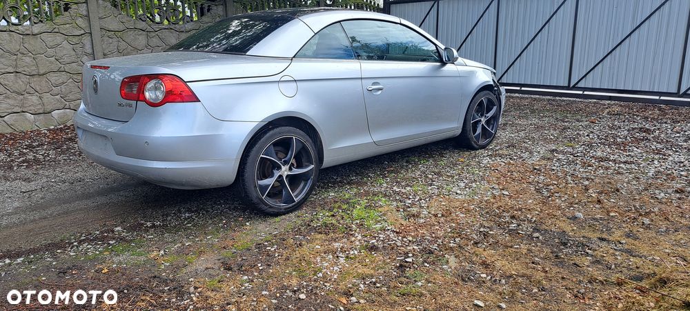 Volkswagen Eos 2.0 FSI - 10