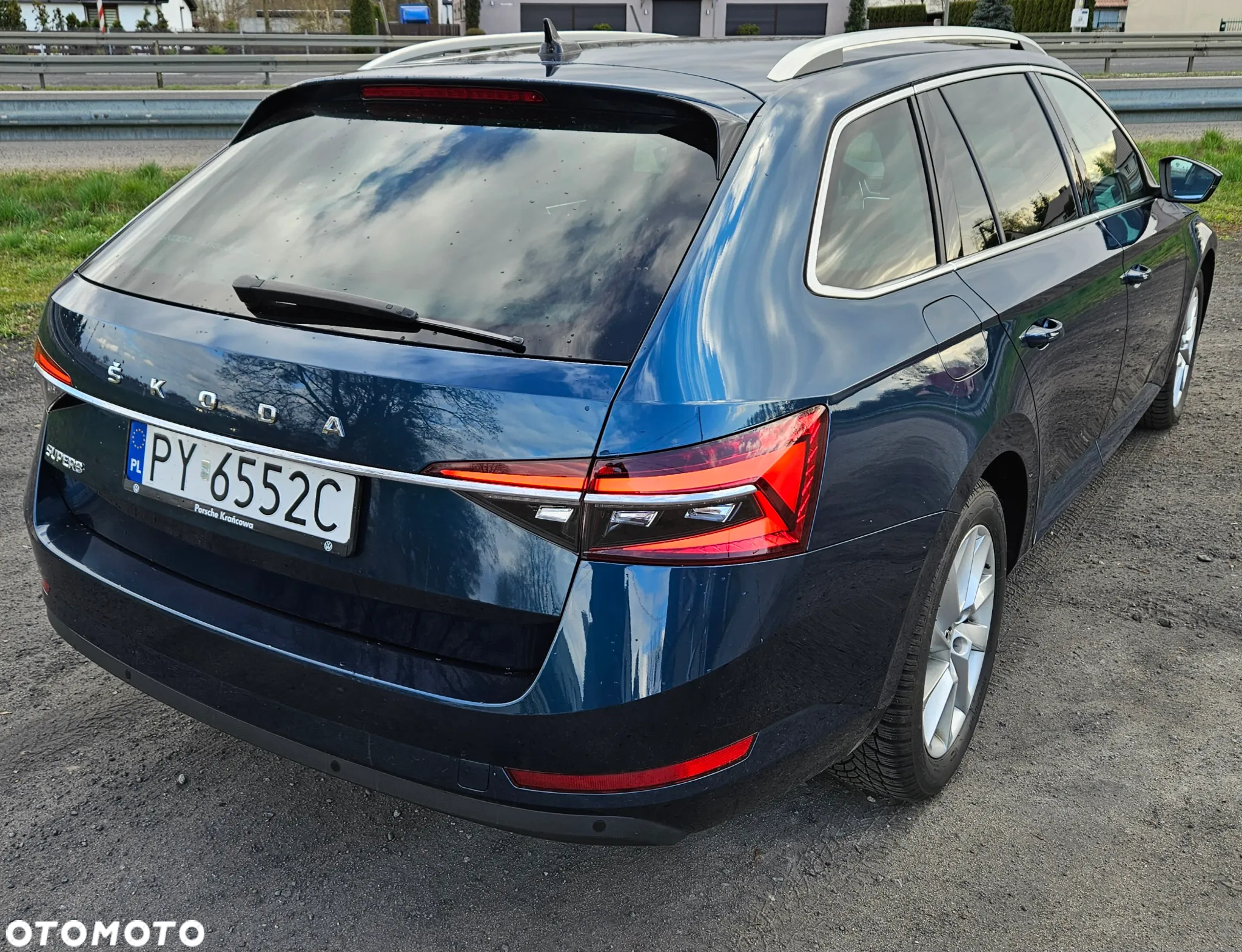 Skoda Superb 2.0 TDI SCR Ambition DSG - 7