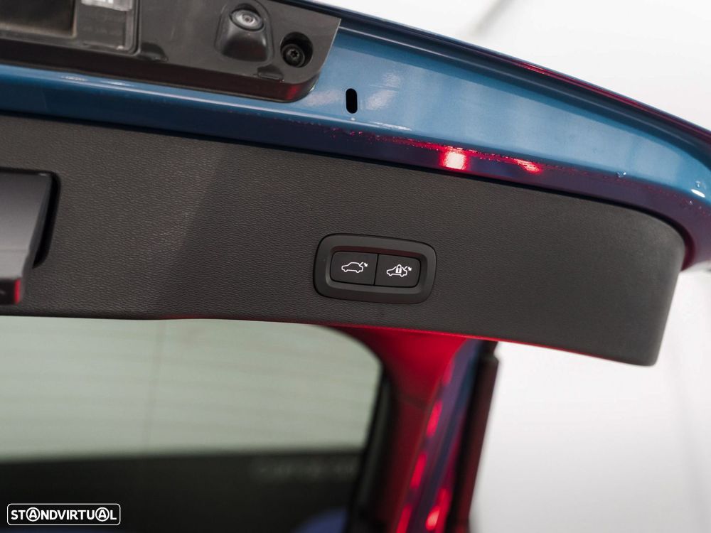 Volvo C40 Recharge Ultimate - 12