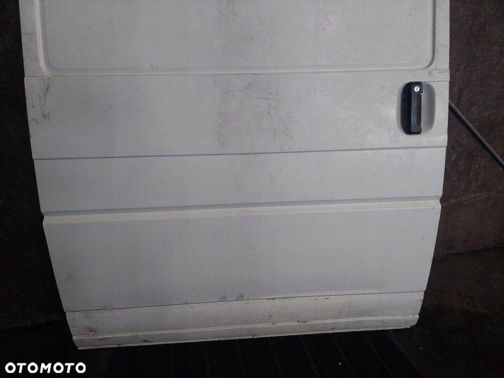 DRZWI KOMPLETNE PRZESUWNE PRAWE VOLKSWAGEN TRANSPORTER T4 VW T4 R902 - 2