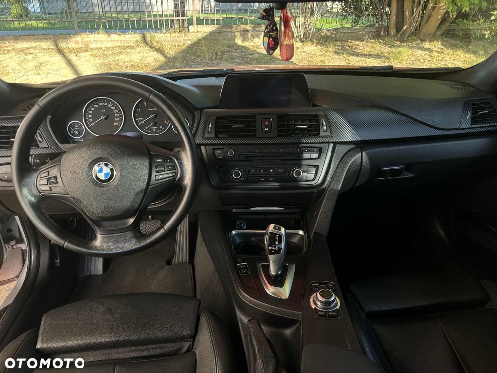 BMW Seria 3 320d M Sport Sport - 3