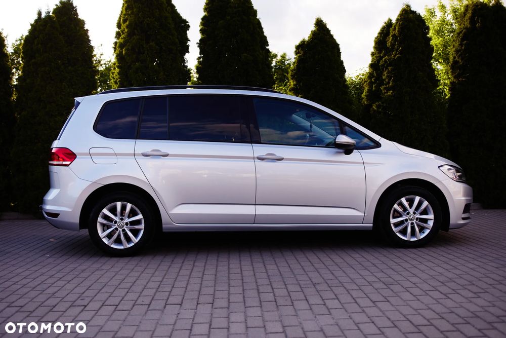 Volkswagen Touran 2.0 TDI BMT Highline - 8