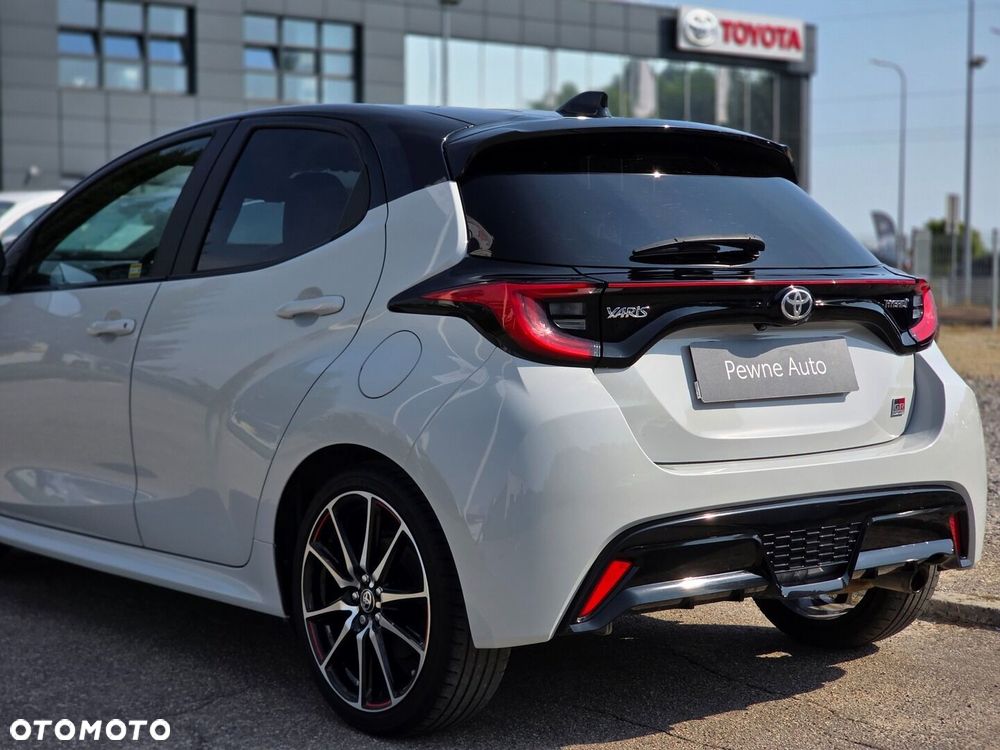 Toyota Yaris - 20